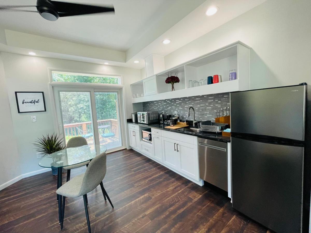 Appartamento Sonsak - Unit 3 Charlottesville Esterno foto